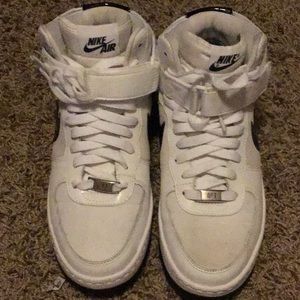Nike Air Force 1 woman’s